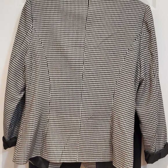 Venus Women's Houndstooth fitted blazer - Picture 3 of 3